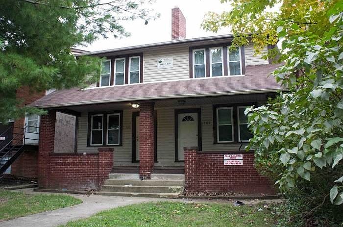 1st image of 383-385 E 13th Ave
