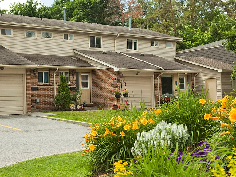 177 Bayview Dr — Photo 4