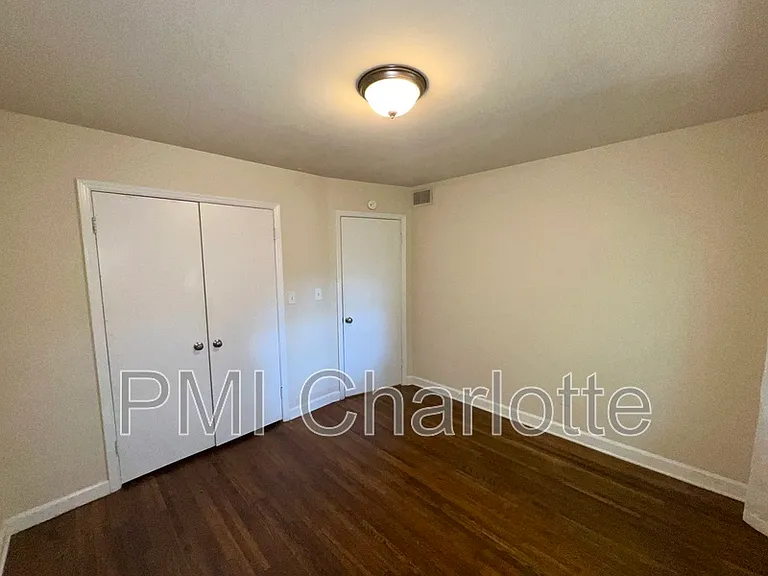 4317 Walker Rd #E — Photo 15