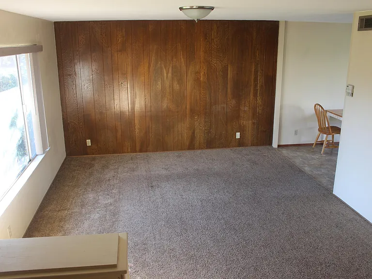 2548 Clearlake Way — Photo 17