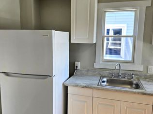 316 Hawkins St APT 1, Providence, RI 02904