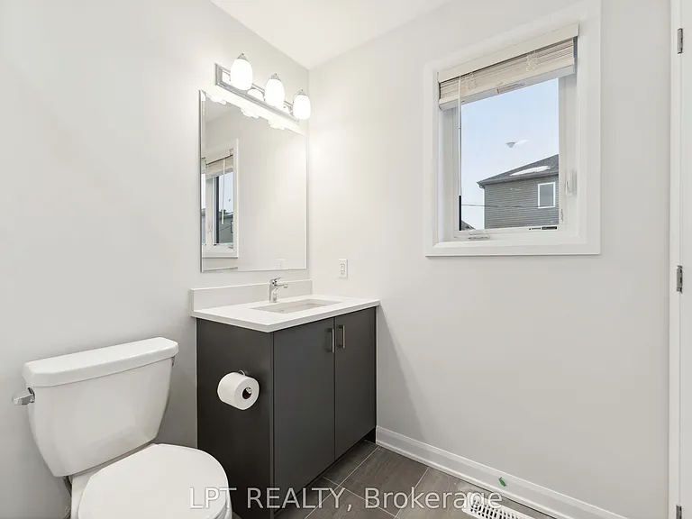 711 Fairline Row — Photo 19