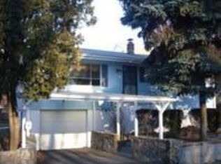 4 Norton Pl, Norwalk, CT 06854