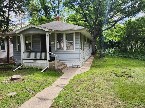 4229 Adams St, Gary, IN 46408