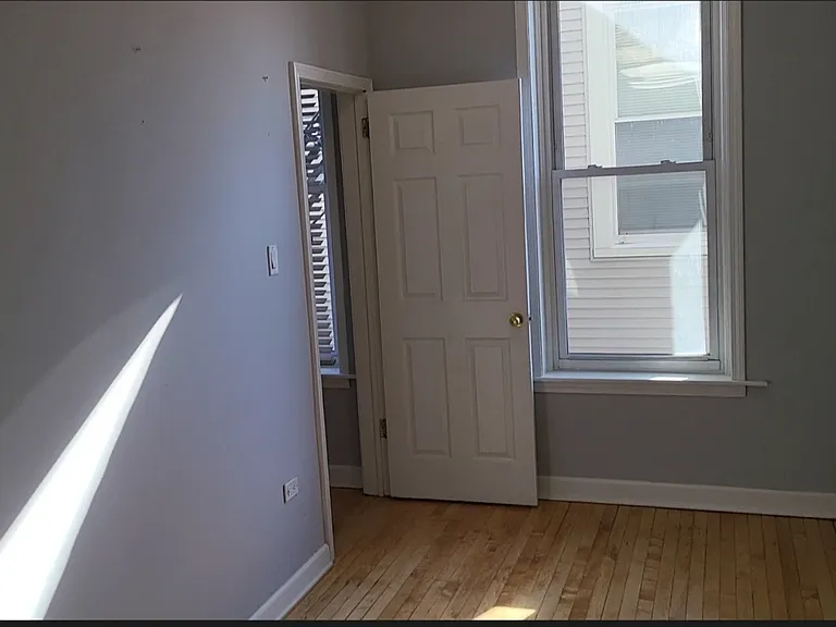 1025 W Cullerton St #2R — Photo 9