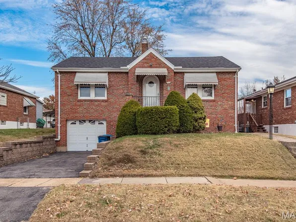 709 Karlsruhe Pl, Saint Louis, MO 63125