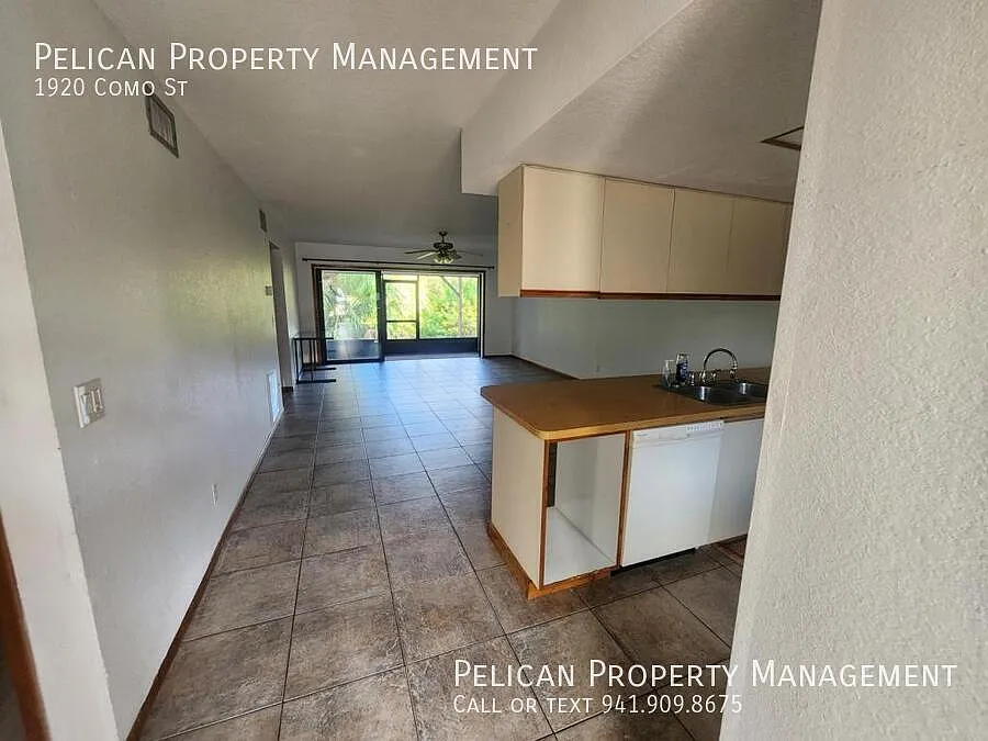 1920 Como St unit 1 — Photo 3