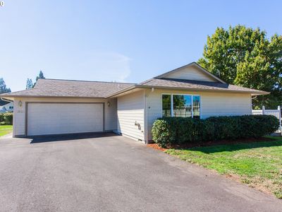 1021 W North St, Springfield, OR, 97477