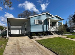 1215 Marchand St, Bay City, MI 48706