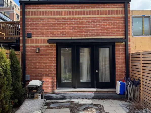 363 Euclid Ave, Toronto, ON M6J 2K1