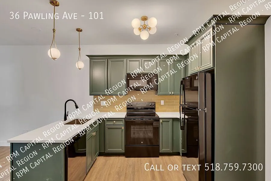 36 Pawling Ave Boutique Apartments- Unit 101 — Photo 2