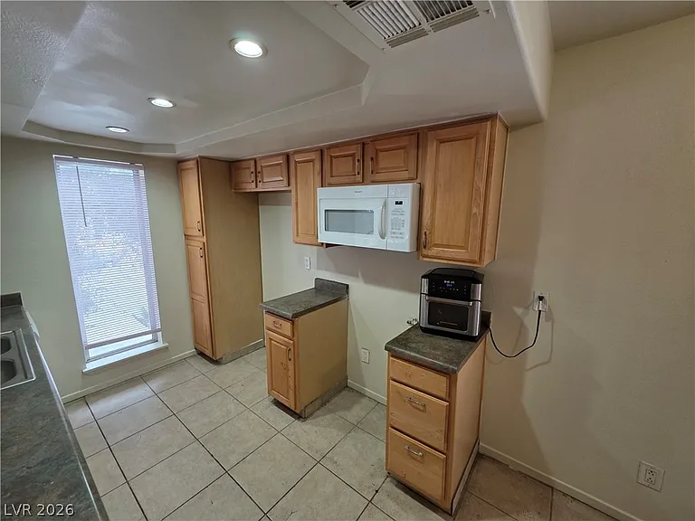 1440 Vegas Valley Dr #8 — Photo 26