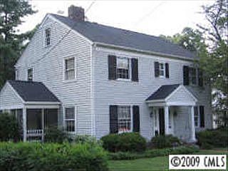 1st image of 407 Hanna St
