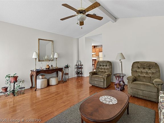 4th image of 2315 Osage Cir