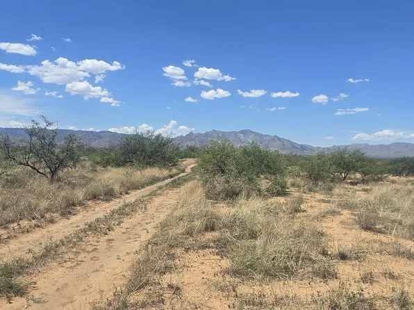 E Geneva St #15, Pearce, AZ 85625