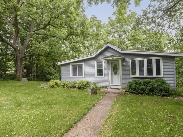 W344S10664 Island View LANE, Mukwonago, WI 53149