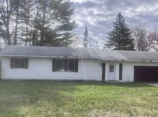 80 N Baldwin Resort Rd, East Tawas, MI 48730