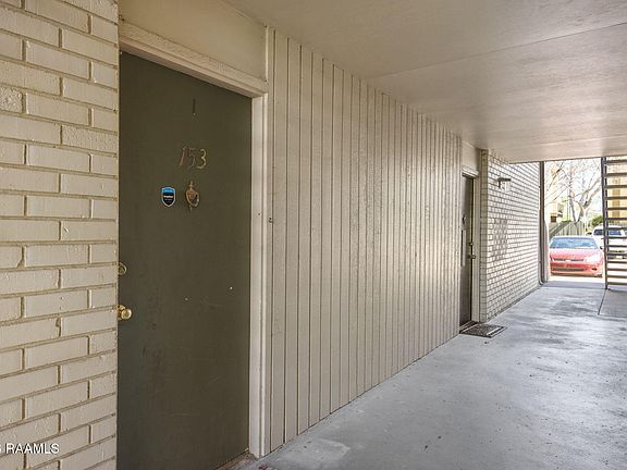 5th image of 220 Doucet Rd APT 153G