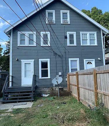 Back of unit with privacy fence