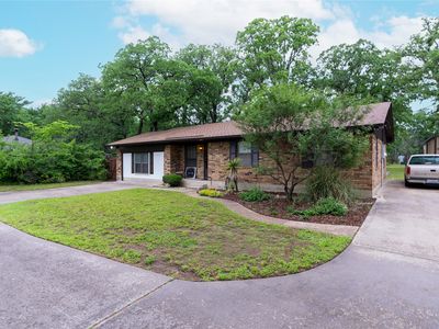 210 Kruger Rd, Aubrey, TX, 76227