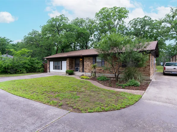 210 Kruger Rd, Aubrey, TX 76227