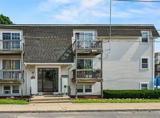 19 Church St APT C2, North Attleboro, MA 02760