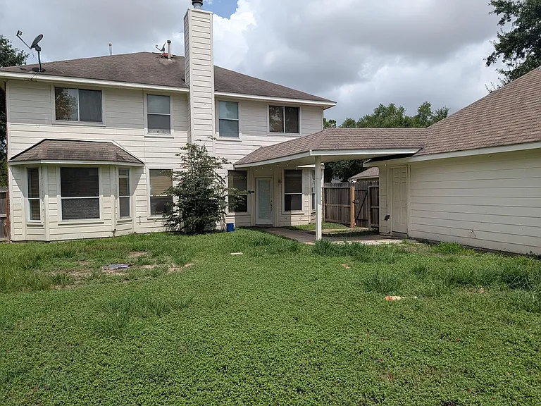 14210 Meadow Estates Ln — Photo 27