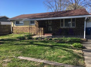 1509 Chalmers St, Springfield, IL 62703