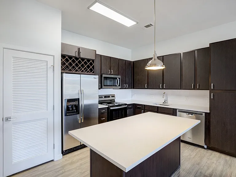 Arista Uptown — Photo 29
