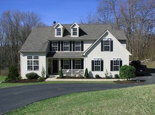 91 Kingswood Ln, Coatesville, PA 19320