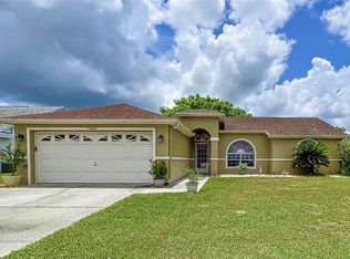 7900 Woburn St, New Port Richey, FL 34653