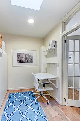 Sold by Real Direct | media 8