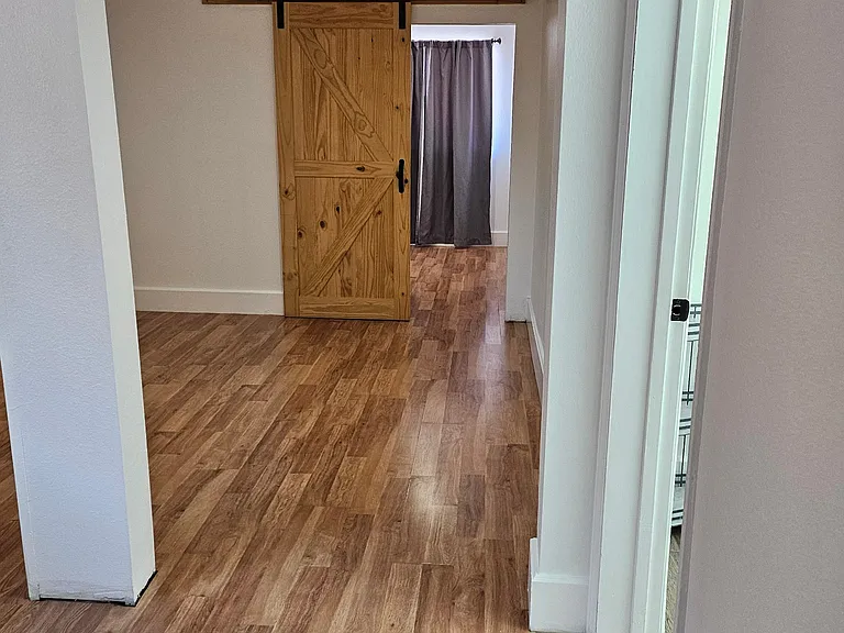 804 Hosea Ct #1 — Photo 3