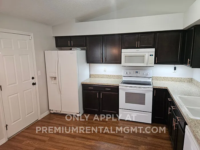 2696 Shelby Ruth Pl — Photo 11