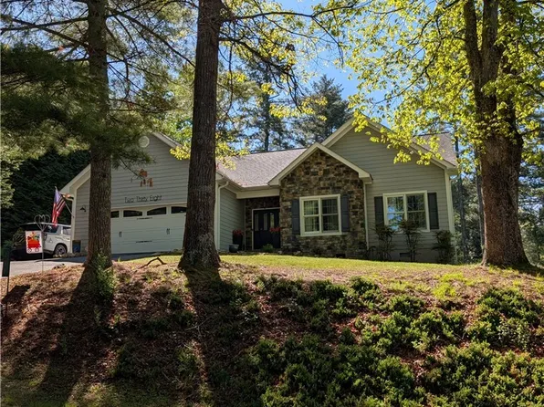 238 Olde Beau Boulevard, Roaring Gap, NC 28668