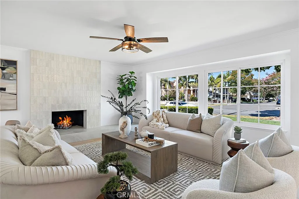 4 bed, 2267 sqft, $7,500 — Photo 3