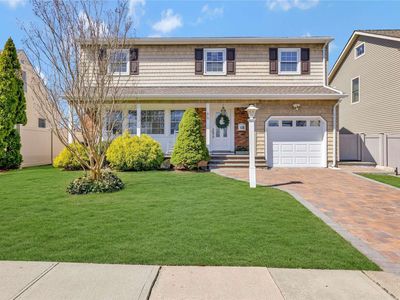29 Raynham Drive, Syosset, NY, 11791