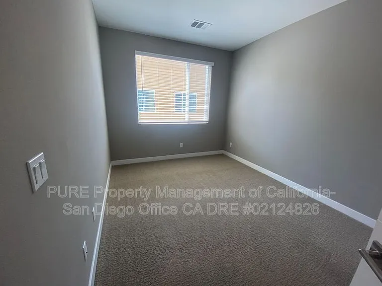 713 Shoreline Rd — Photo 19