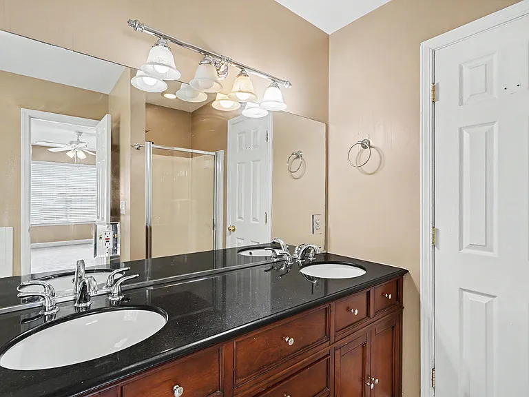 4326 Yoruk Forest Ln — Photo 14