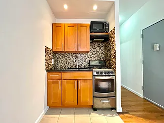 Rented by Bohemia Realty Group