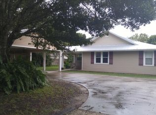 2305 17th St, Vero Beach, FL 32960