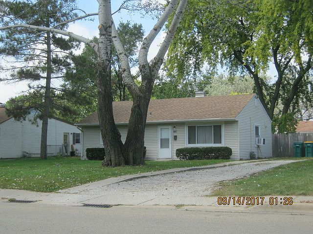 2nd image of 115 S Hammes Ave