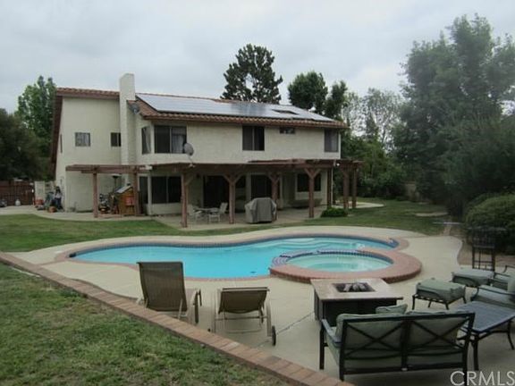 4th image of 5844 Jadeite Ave