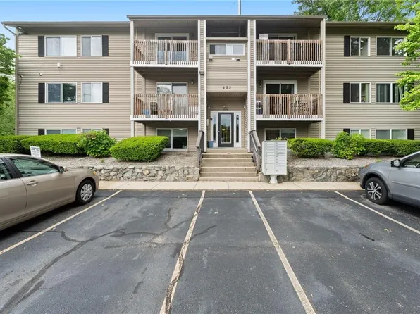 133 Fordson Ave APT 12, Cranston, RI 02910