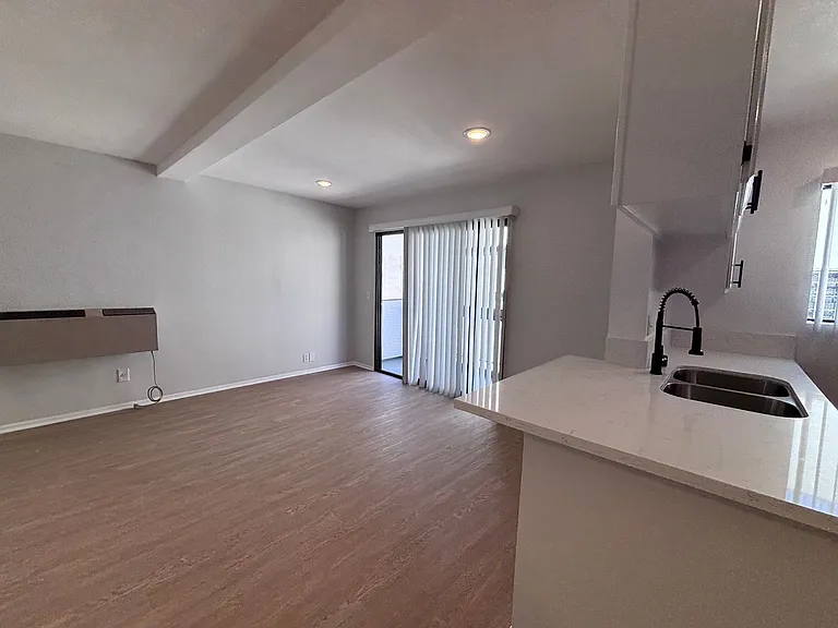132 Clark Dr — Photo 13