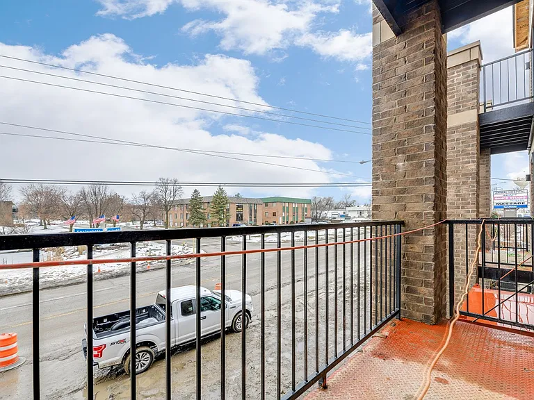 Roselle Station Apartments — Photo 67