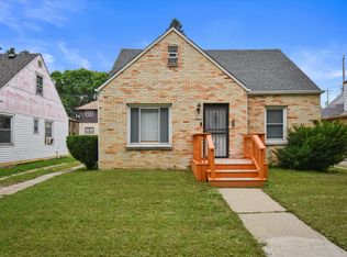 3957 N 39th St, Milwaukee, WI 53216