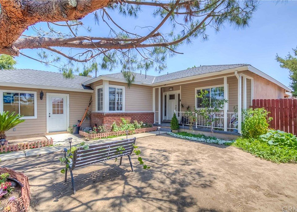 1st image of 14616 La Fonda Dr