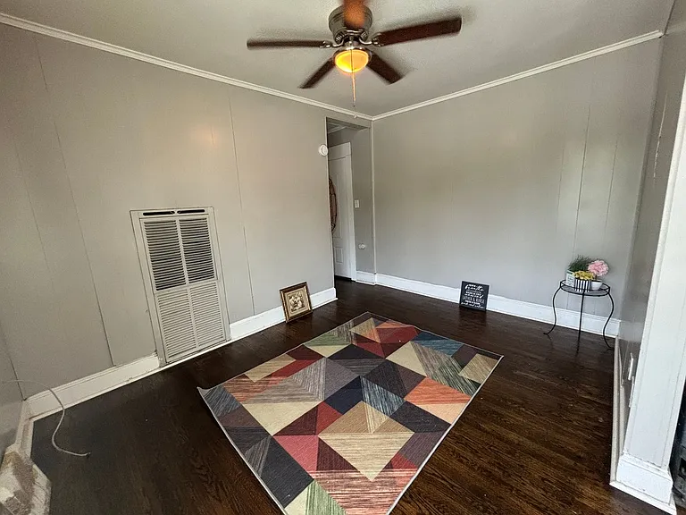 1114 S Aspen St — Photo 30