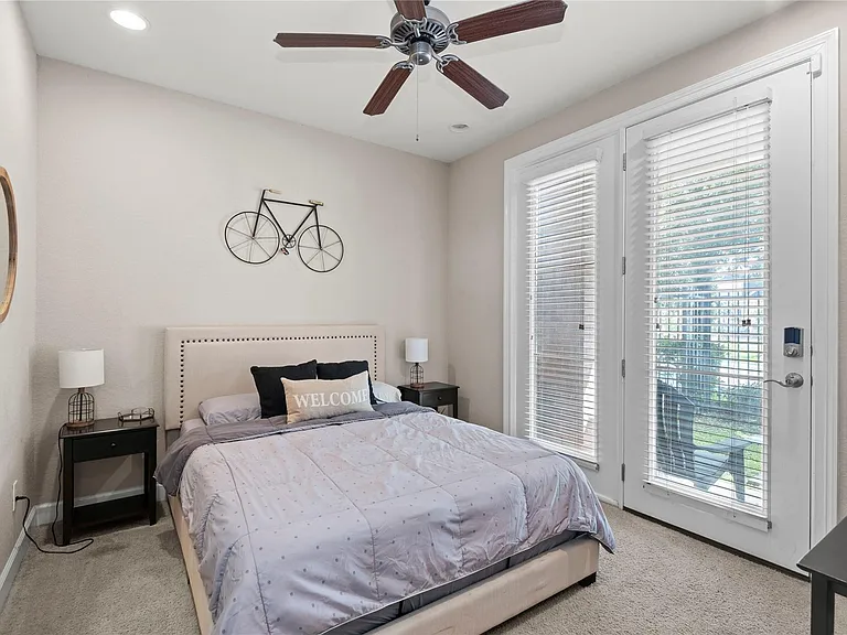 2818 Polk St — Photo 13